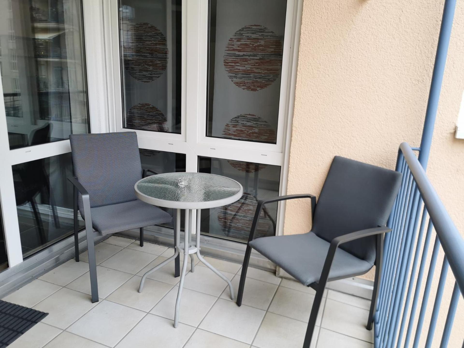 Komfortable 2-Zimmer-Ferienwohnung Am Kurpark Бад-Кройцнах Экстерьер фото